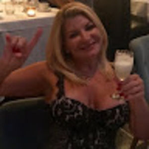 Meet your Posher, Yemile